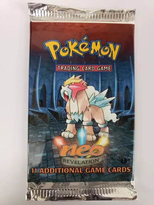 collector card binder (NEW) Red Trading Card Binder (Holds 900 Cards)